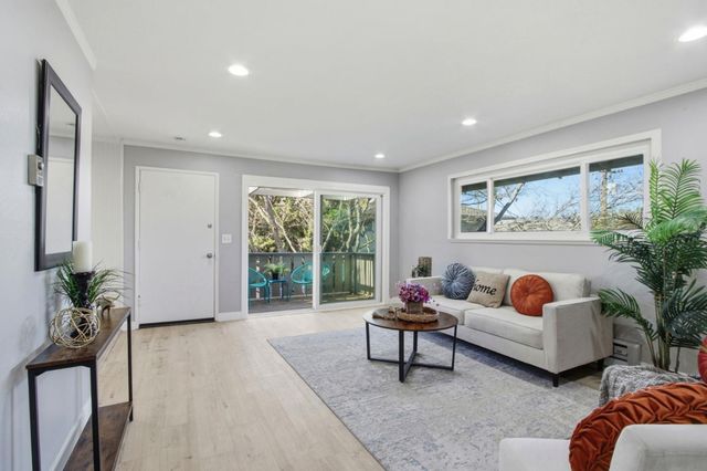 597 Valley Forge Way 4, Campbell, CA 95008