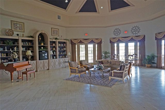 9018 LAKE CHASE ISLAND WAY 9018, Tampa, FL 33626