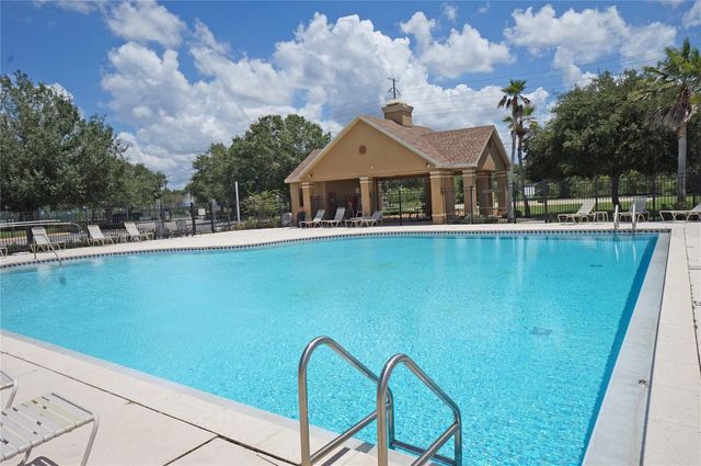 9018 LAKE CHASE ISLAND WAY 9018, Tampa, FL 33626