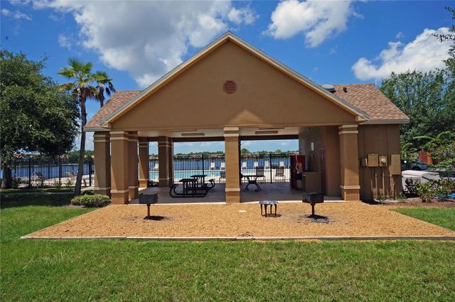 9018 LAKE CHASE ISLAND WAY 9018, Tampa, FL 33626