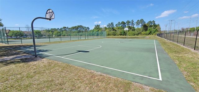 9018 LAKE CHASE ISLAND WAY 9018, Tampa, FL 33626