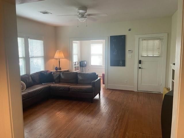 4105 Mckinney Street B, Houston, TX 77023