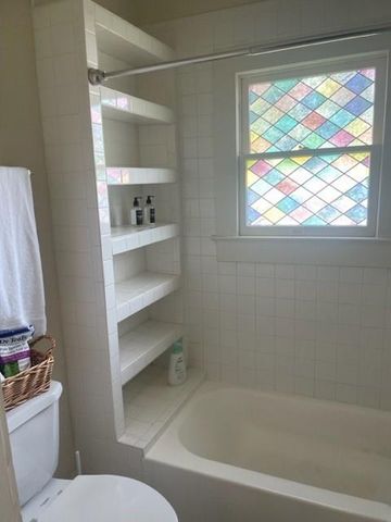 4105 Mckinney Street B, Houston, TX 77023