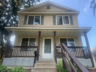 1141 5th Street E, Saint Paul, MN 55106
