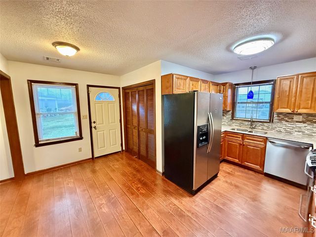 117 Pinehaardt Drive, Selma, AL 36701