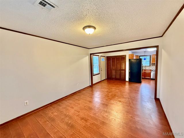 117 Pinehaardt Drive, Selma, AL 36701