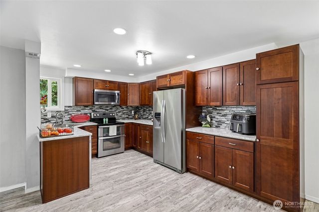 13811 272nd Street NE, Arlington, WA 98223