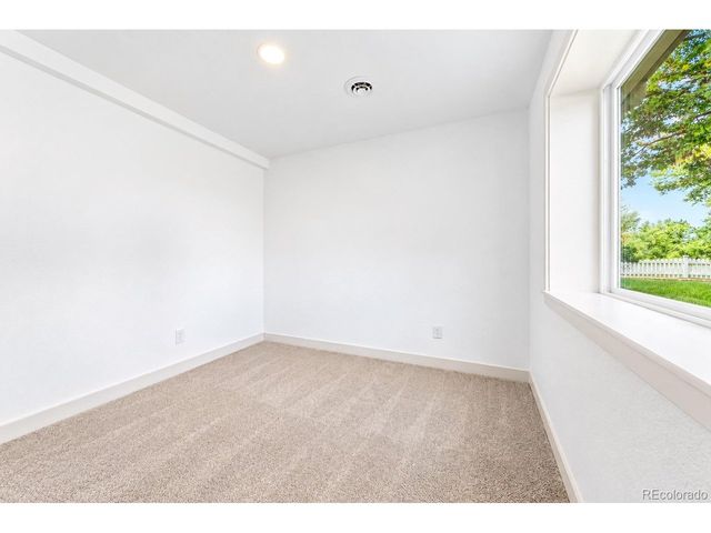 11951 W Security Ave, Lakewood, CO 80401