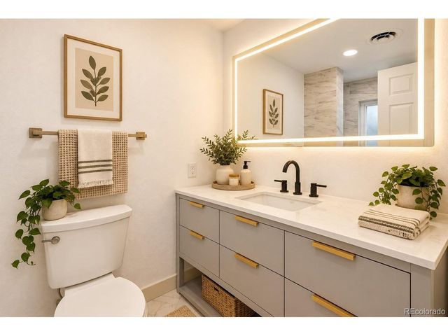 11951 W Security Ave, Lakewood, CO 80401