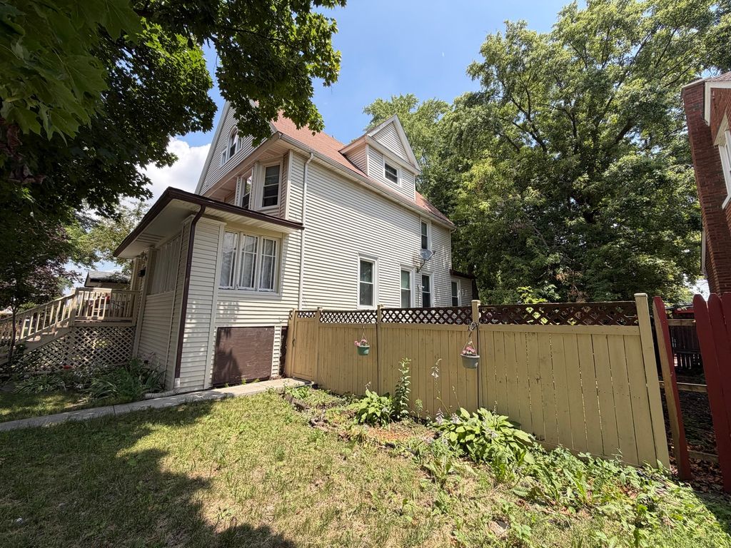 209 S 19th Avenue, Maywood, IL 60153 — photo 4