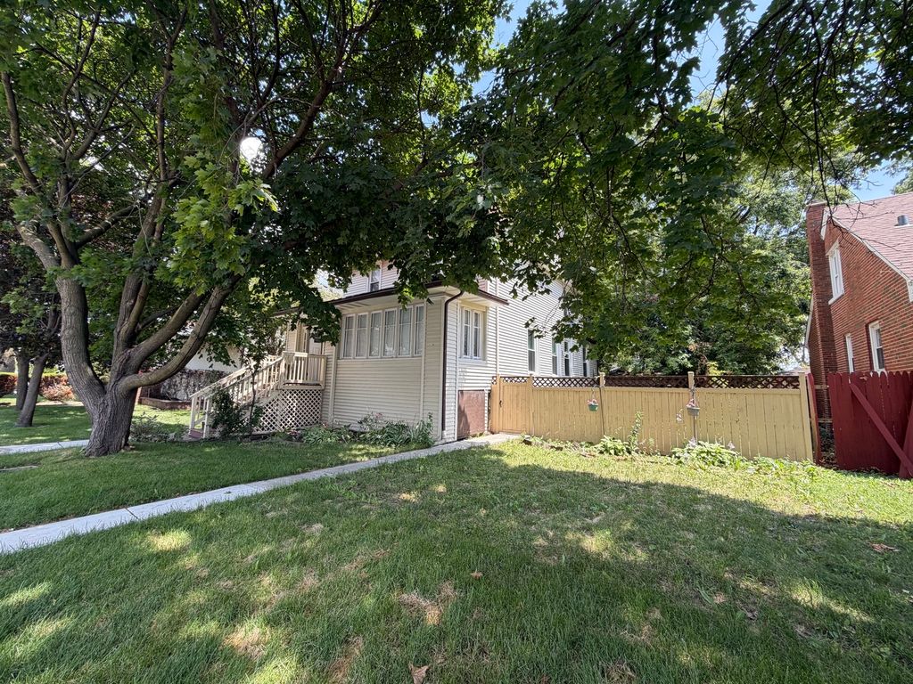 209 S 19th Avenue, Maywood, IL 60153 — photo 5
