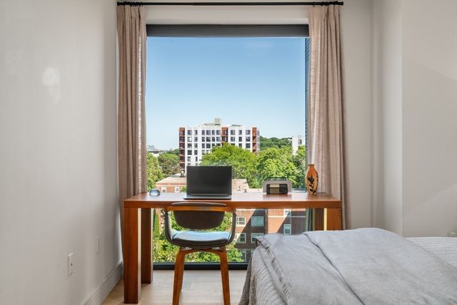 1 Nevins Hill Way 503, Boston, MA 02135