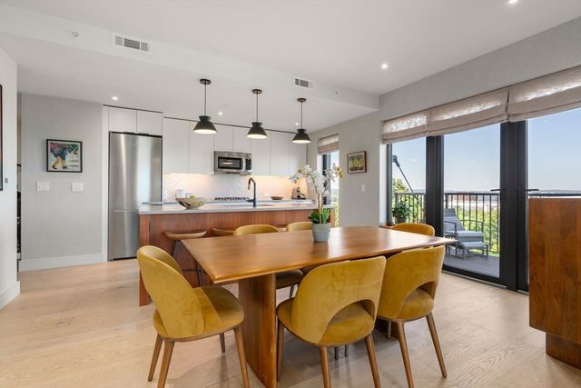 1 Nevins Hill Way 503, Boston, MA 02135