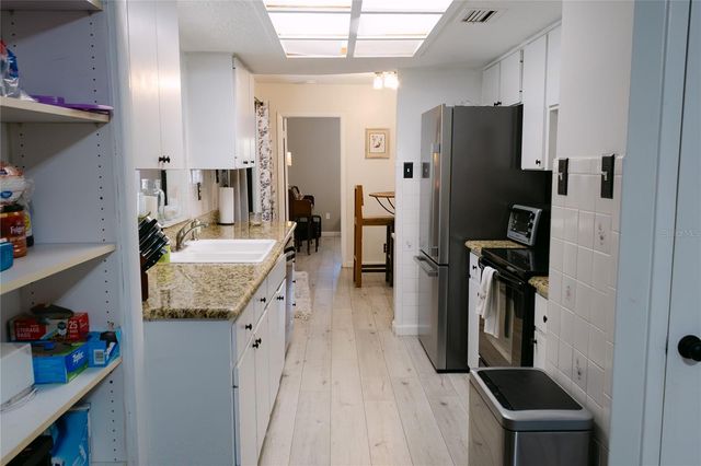 18305 OAKDALE ROAD, Odessa, FL 33556