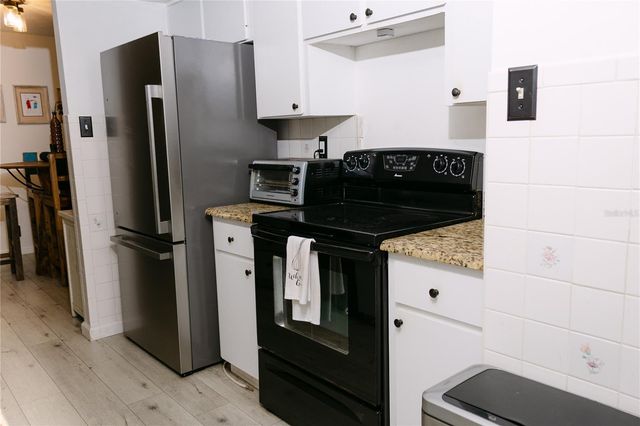 18305 OAKDALE ROAD, Odessa, FL 33556