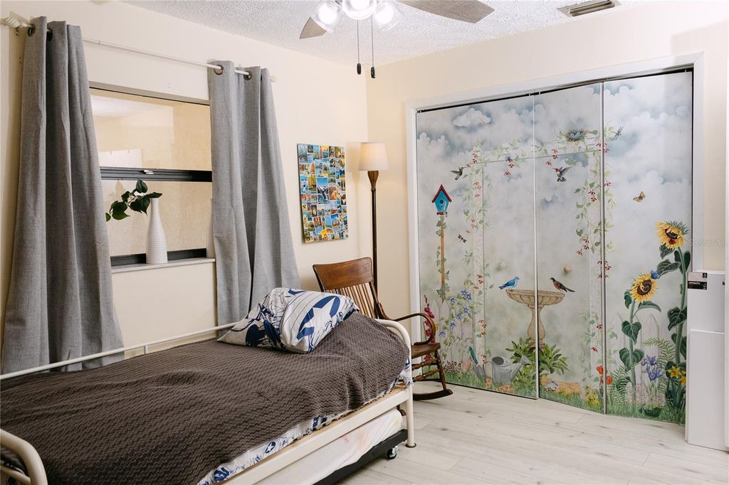 Image 30 of property listing at 18305 OAKDALE ROAD, Odessa, FL 33556