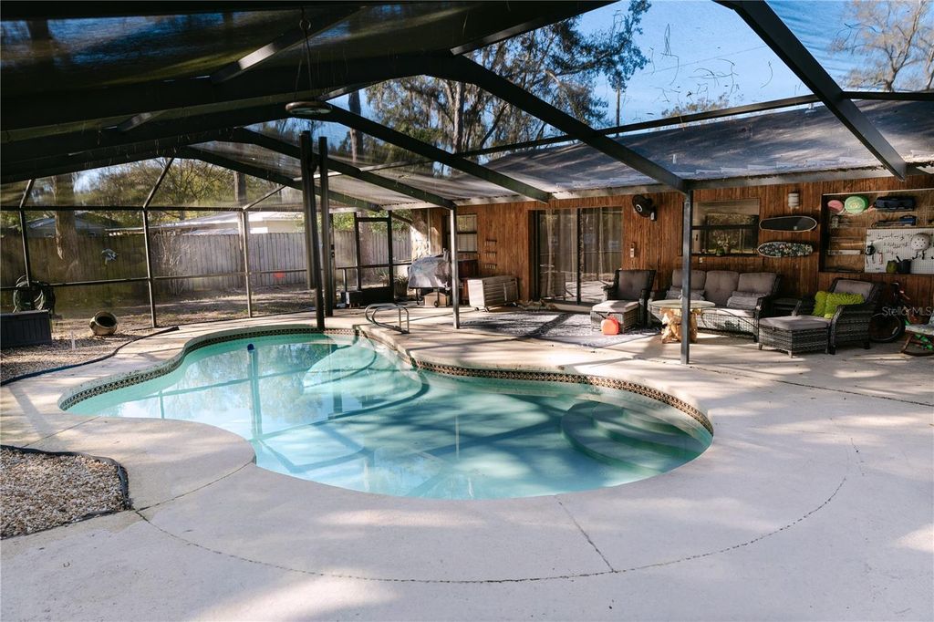 Image 34 of property listing at 18305 OAKDALE ROAD, Odessa, FL 33556