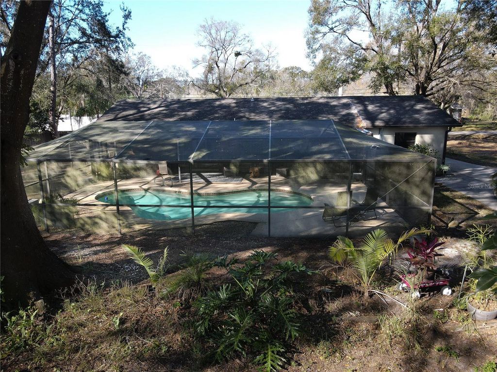 Image 40 of property listing at 18305 OAKDALE ROAD, Odessa, FL 33556