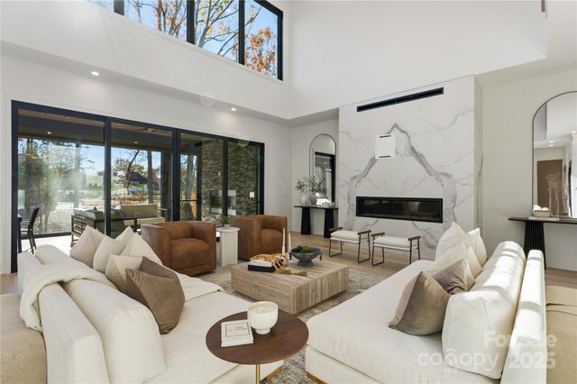 203 Sugar Maple Lane 23, Matthews, NC 28104