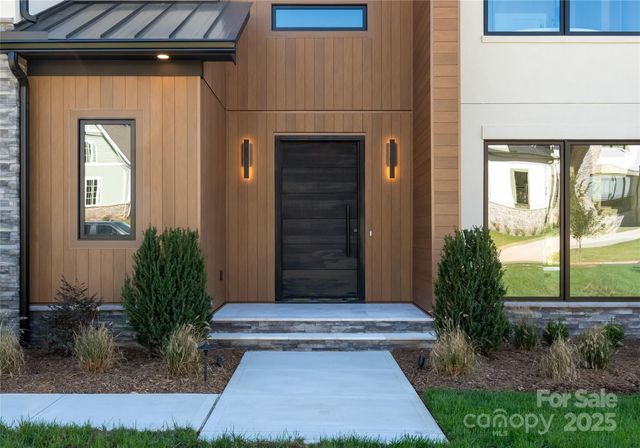 203 Sugar Maple Lane 23, Matthews, NC 28104