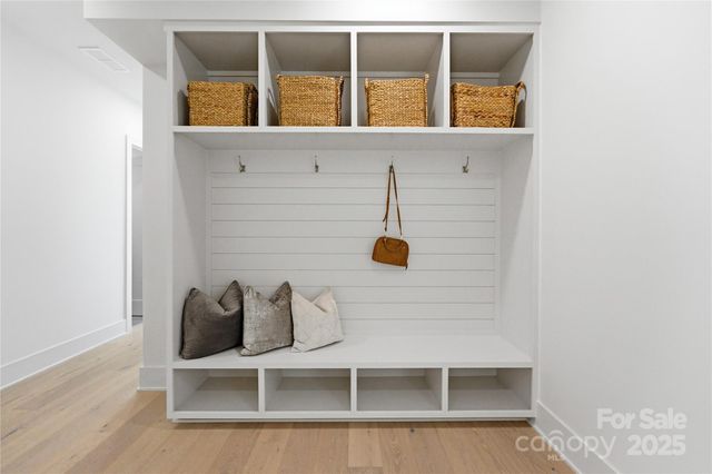 203 Sugar Maple Lane 23, Matthews, NC 28104