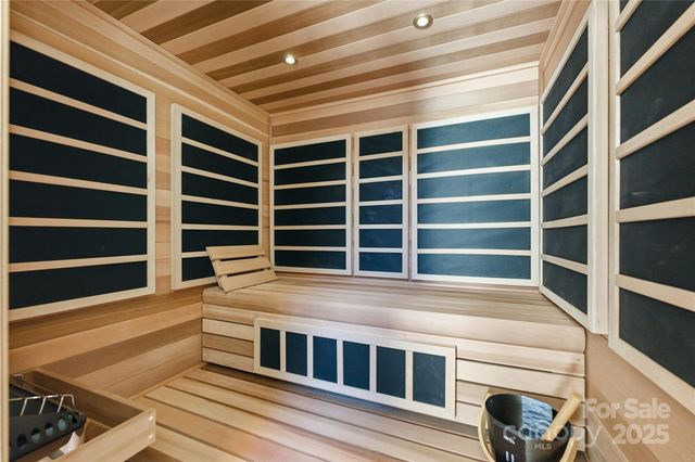 203 Sugar Maple Lane 23, Matthews, NC 28104