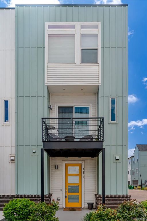 1651 W 67th Circle, Denver, CO 80221