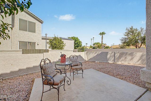 1071 W SANDY BANKS Drive, Gilbert, AZ 85233