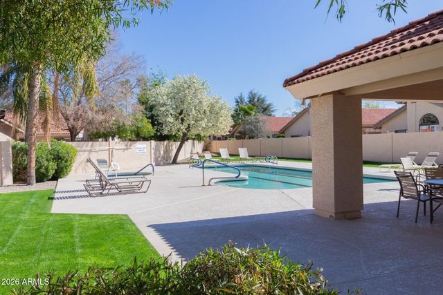 1071 W SANDY BANKS Drive, Gilbert, AZ 85233