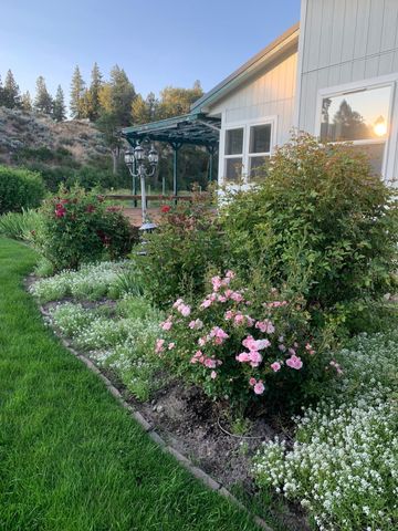 32928 Rivers Drive, Chiloquin, OR 97624