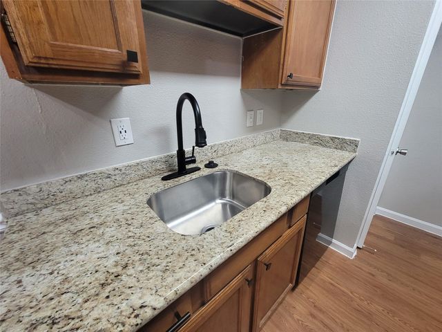 7250 W Greens Road 1414, Houston, TX 77064