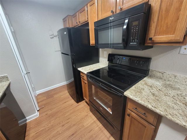 7250 W Greens Road 1414, Houston, TX 77064