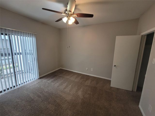 7250 W Greens Road 1414, Houston, TX 77064