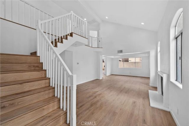 15003 Alda, North Hills, CA 91343