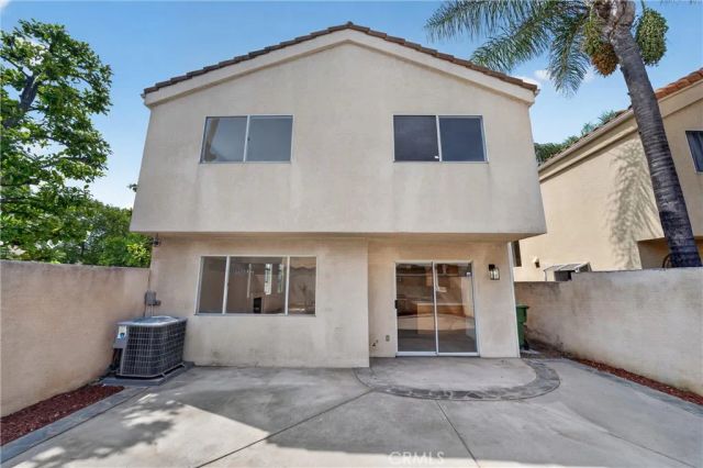 15003 Alda, North Hills, CA 91343