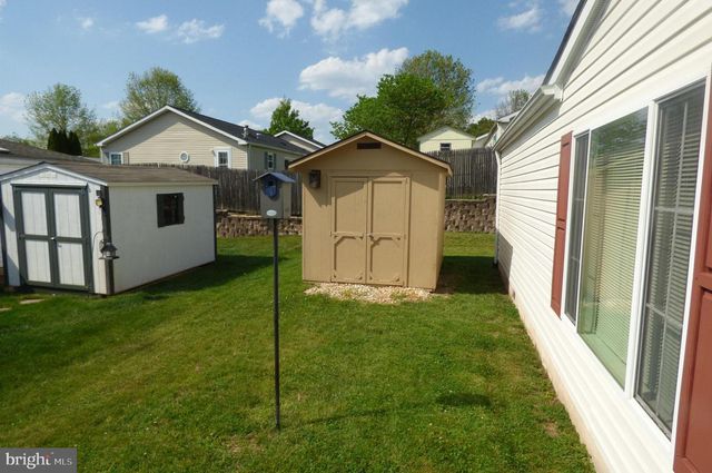 291 WILLIAMS LN, Red Hill, PA 18076