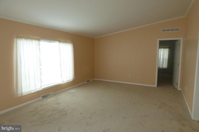 291 WILLIAMS LN, Red Hill, PA 18076