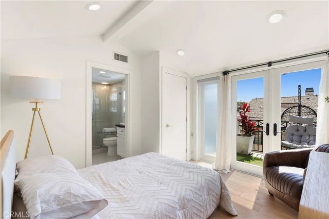 606 Marigold Avenue, Corona Del Mar, CA 92625