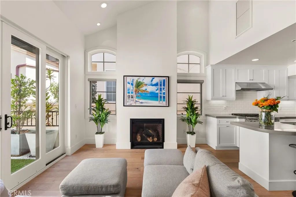 606 Marigold Avenue, Corona Del Mar, CA 92625