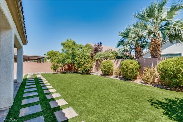 5796 Yellow Ridge Avenue, Las Vegas, NV 89131