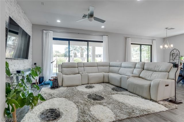 5796 Yellow Ridge Avenue, Las Vegas, NV 89131