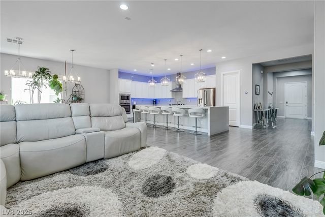 5796 Yellow Ridge Avenue, Las Vegas, NV 89131