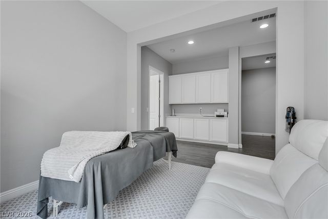 5796 Yellow Ridge Avenue, Las Vegas, NV 89131
