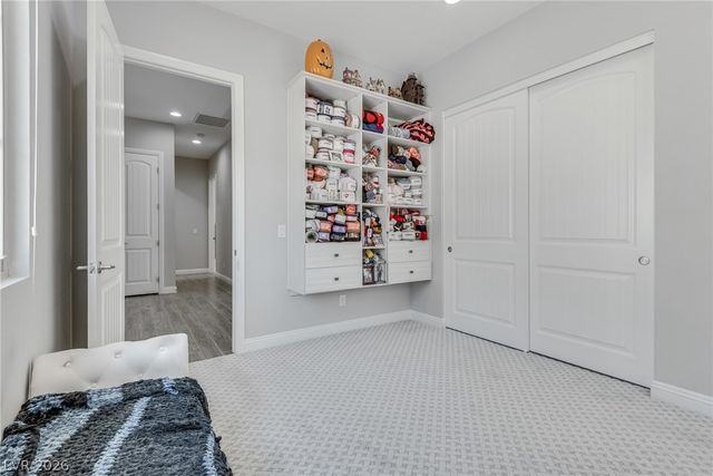 5796 Yellow Ridge Avenue, Las Vegas, NV 89131