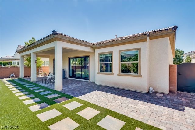 5796 Yellow Ridge Avenue, Las Vegas, NV 89131