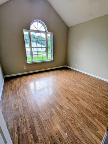 732 Judge Mason Way, La Vergne, TN 37086
