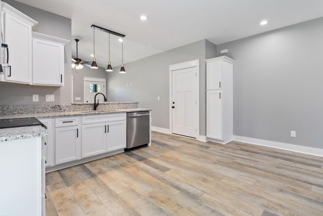 120 Harrods Glen, Harrodsburg, KY 40330