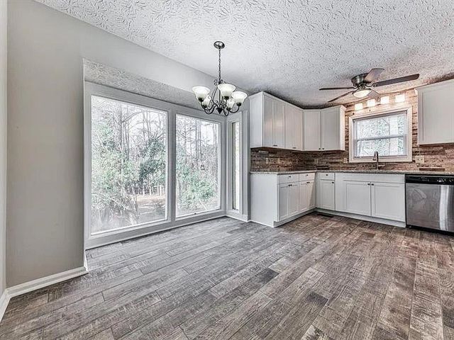 1400 Boxwood NW Trace, Acworth, GA 30102