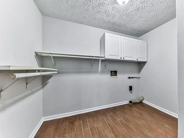 1400 Boxwood NW Trace, Acworth, GA 30102