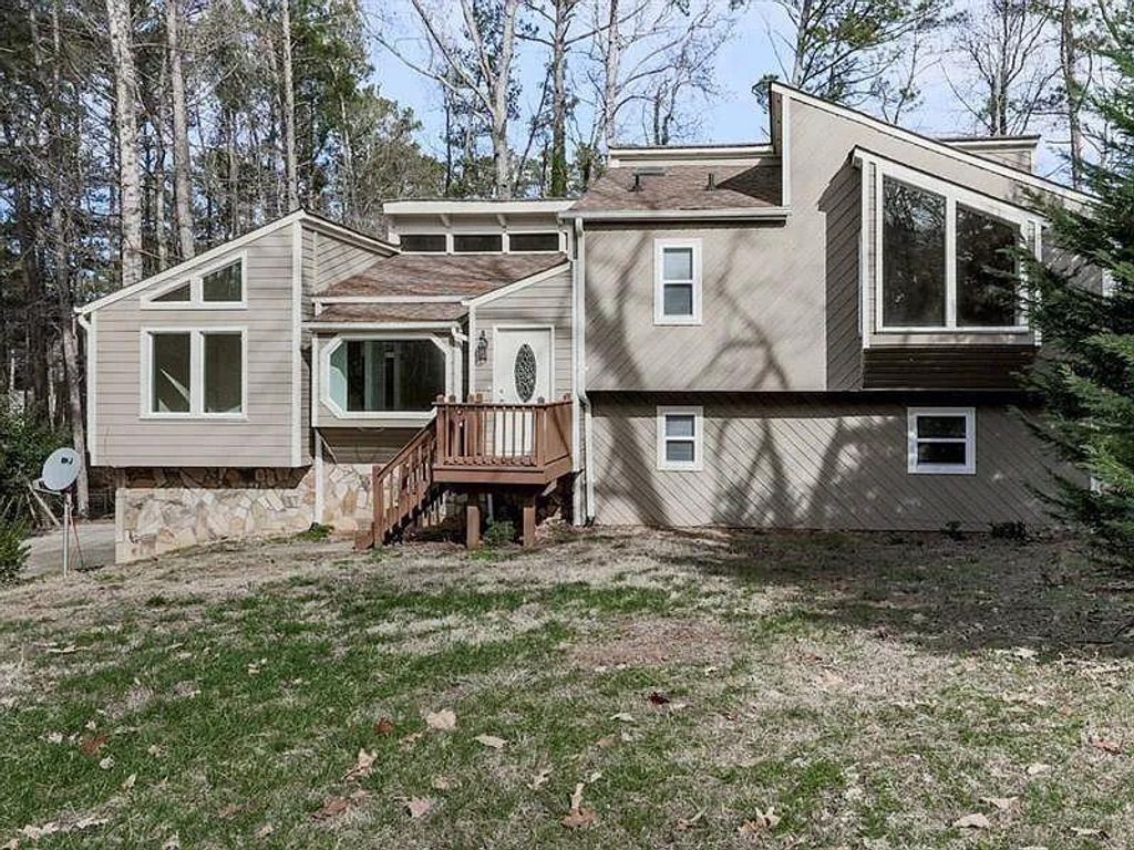 1400 Boxwood NW Trace, Acworth, GA 30102